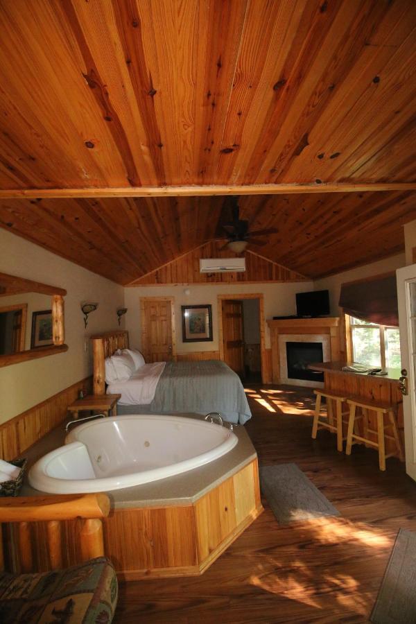 Hotel Hidden Lake Winery Aviston Exterior foto